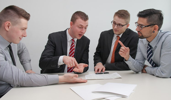 Các doanh nghiệp cần tuân theo quy định quản lý hóa đơn điện tử để tránh những rắc rối không đáng có. 