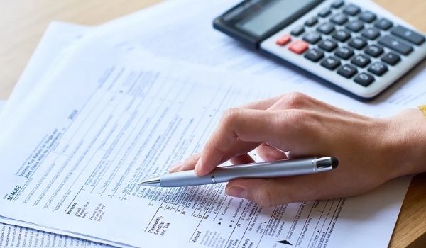 Đối chiếu số liệu hợp lý, hợp lệ là một bước quan trọng trong quyết toán thuế.