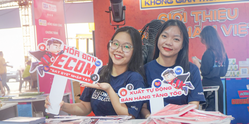 Matbao-invoice Nhìn Lại Sự Kiện Ngày Không Tiền Mặt 2025: Sát Cánh Cùng Tiểu Thương Việt Chuyển Đổi Số